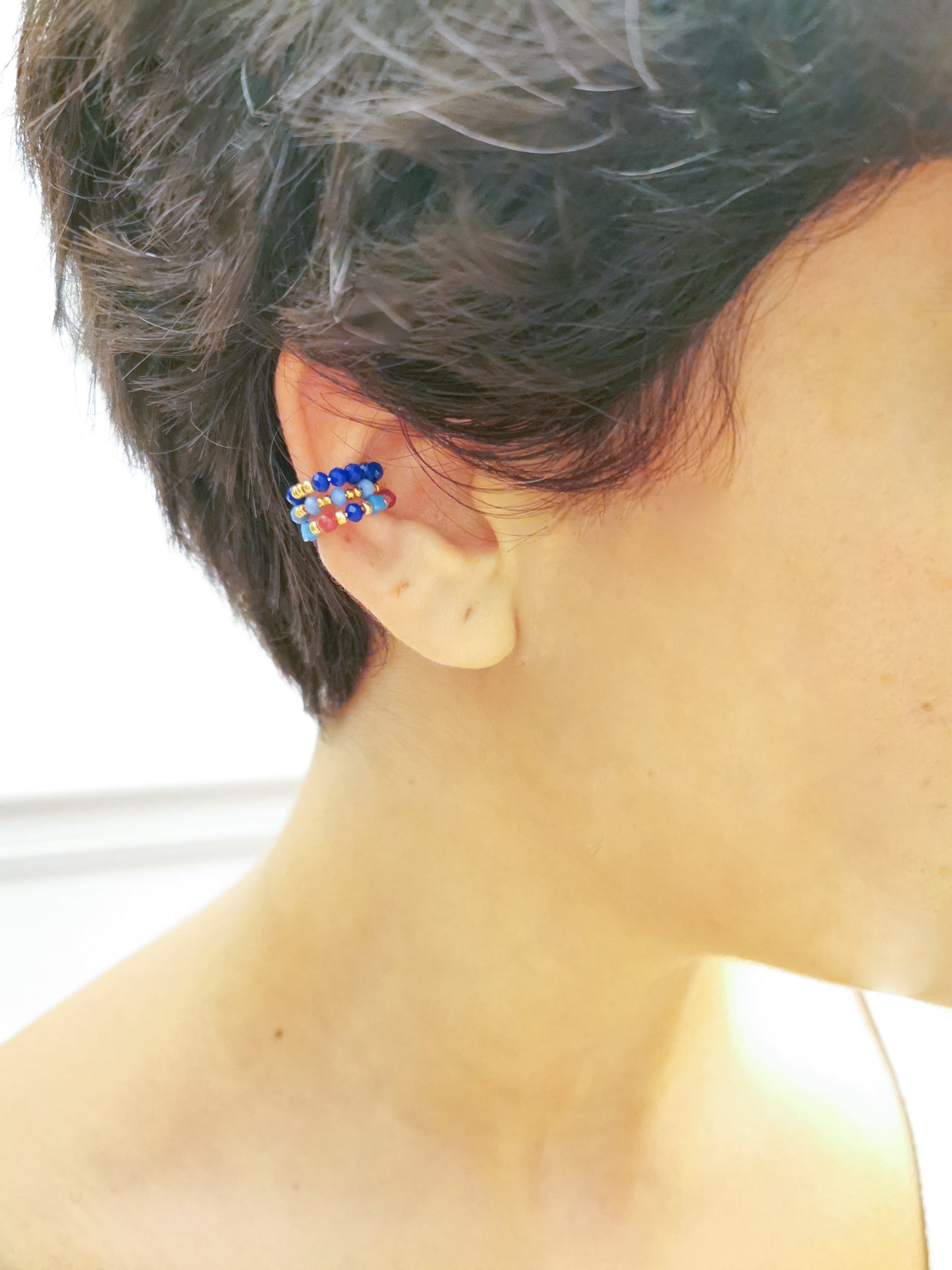 earcuff fait main, conch piercing, bijoux colorés, fake piercing, boucles d'oreilles perles