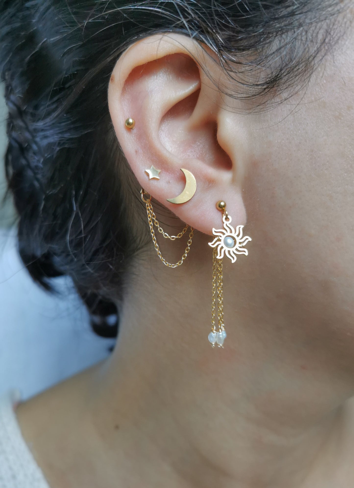 Chaine d'oreille en acier , boucle d'oreille double lune et etoile