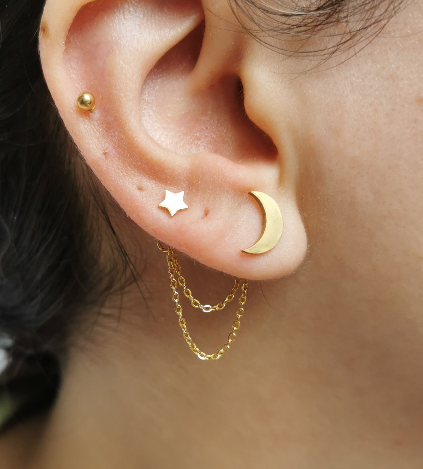 Chaine d'oreille en acier , boucle d'oreille double lune et etoile