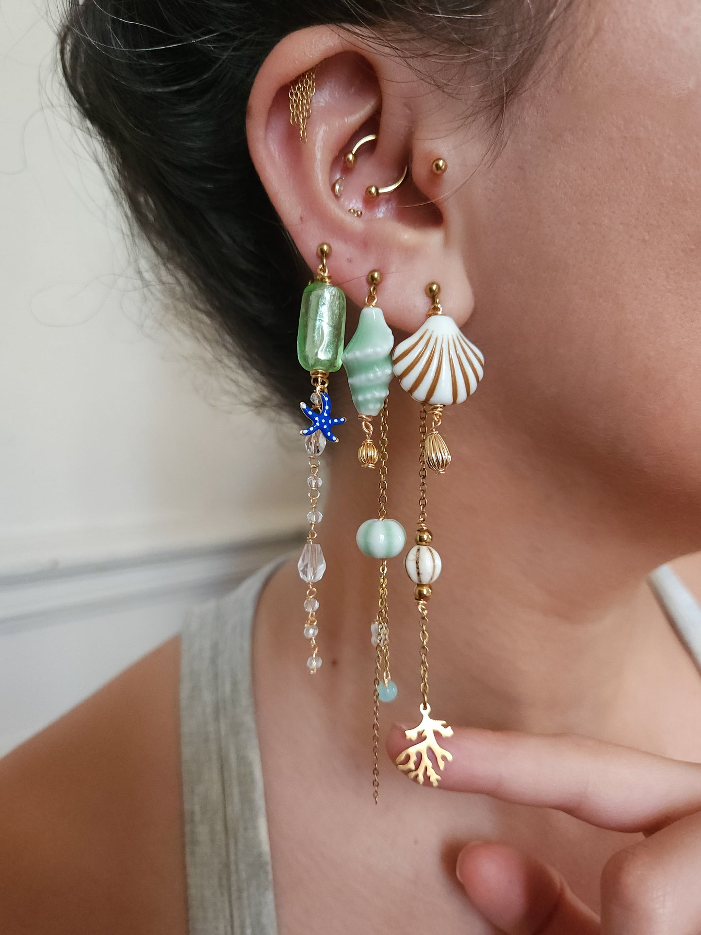 Boucle d'oreille modulable acier inoxydable et doré à l'or fin, a l’unité, coquillage, etoile et tortue de mer, corail, fleurs