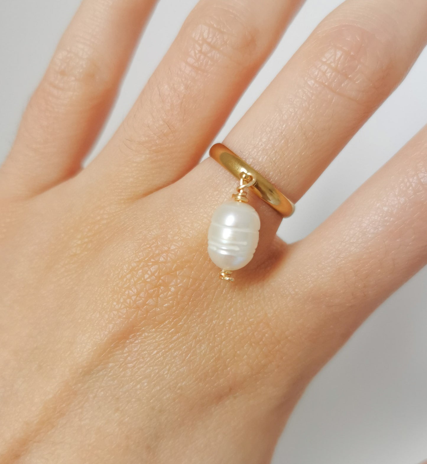 Bague breloque en acier, perle d'eau douce