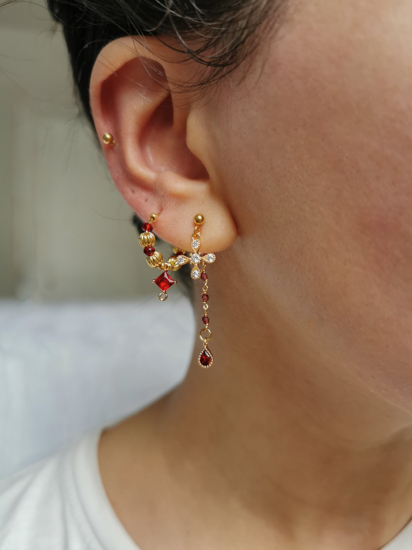 Boucle d'oreille acier, a accumuler, piercing d'oreille rouge